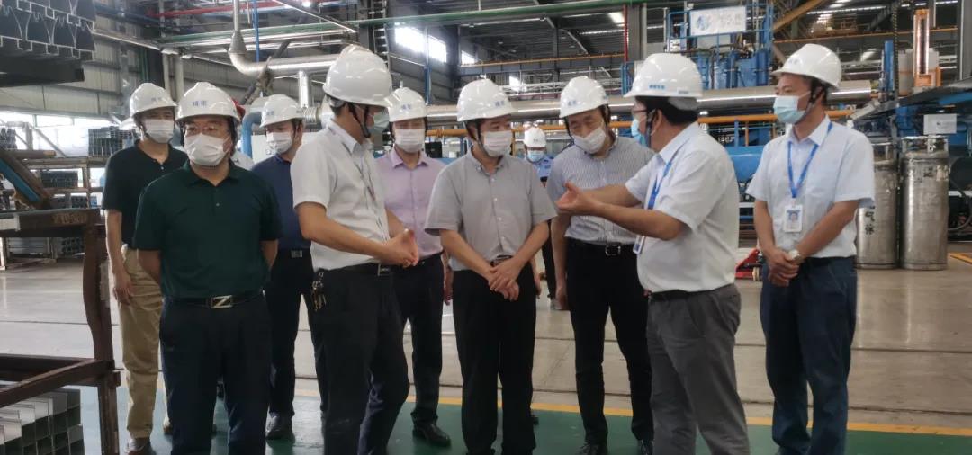 省国资委党委委员、二级巡视员张绳道带队到必发88网站集团检查疫情防控、安全生产和三防工作