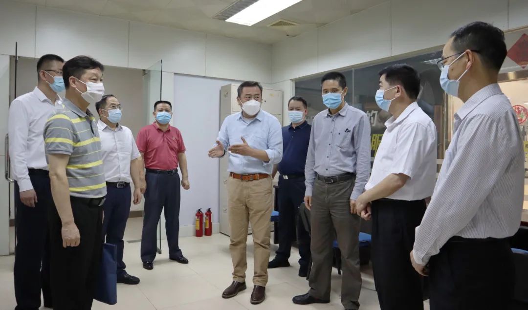 省国资委党委委员、二级巡视员张绳道带队到必发88网站集团督导疫情防控、安全生产和一季度生产经营情况